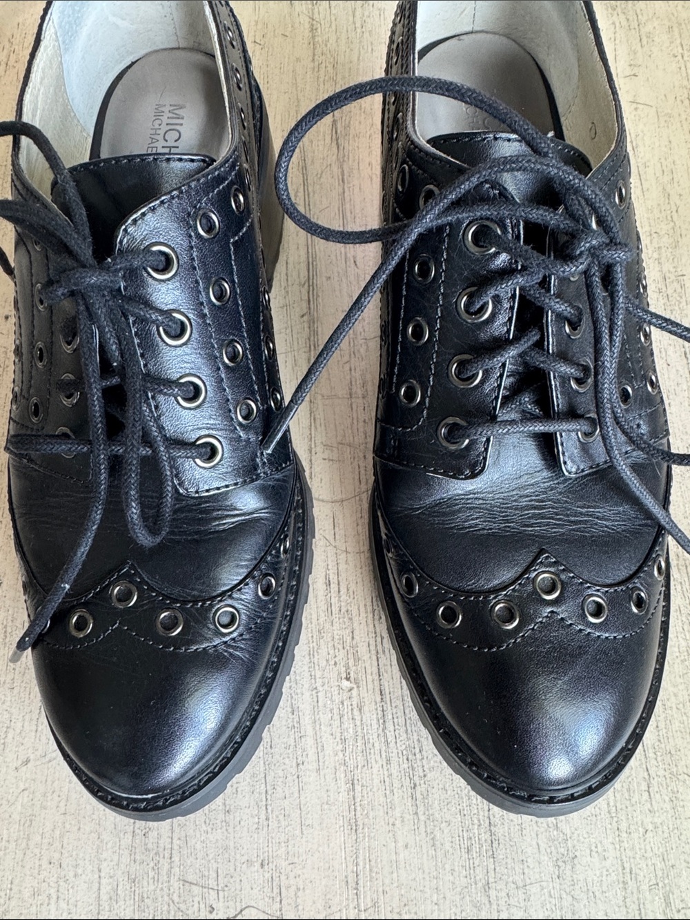 Michael Kors Edison Leather Lace-Up Brogues Oxfords - Picture 3 of 11